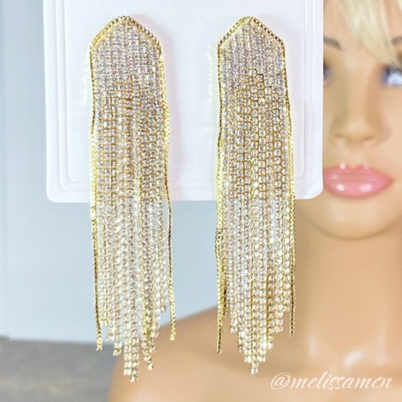 Lightweight, Sparkly Rhinestone Fringe Dangle Earrings - Picture 1 of 7